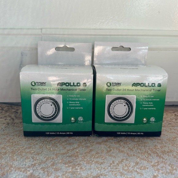 Apollo 8 Two Outlet 24 Hour Mechanical Timers | Bundle of Two | New in Box - Picture 2 of 7
